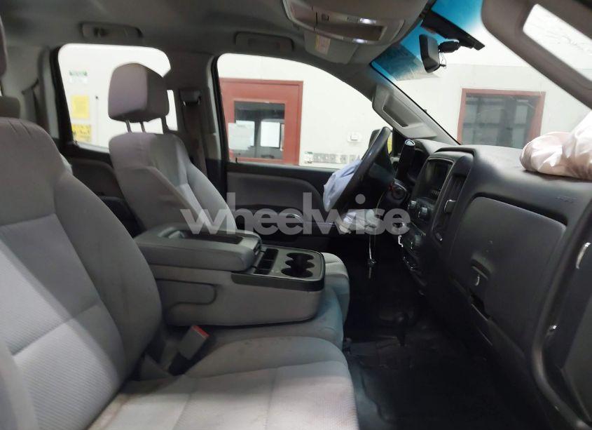 Photo 5 of 2015 Gmc Sierra 2500HD (VIN 1GT22XEG0FZ549624)