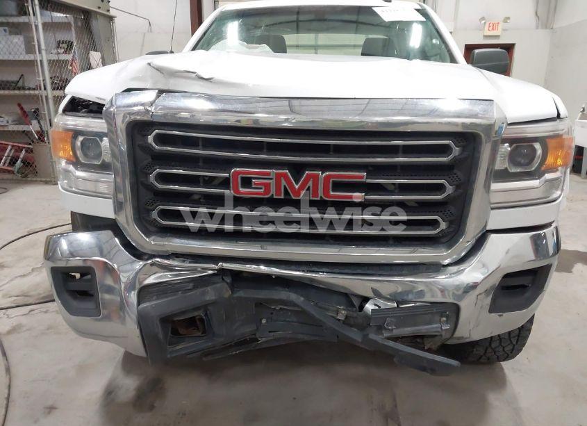 Photo 6 of 2015 Gmc Sierra 2500HD (VIN 1GT22XEG0FZ549624)