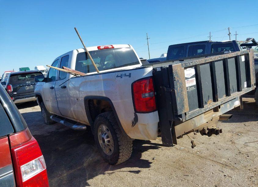 Photo 15 of 2015 Gmc Sierra 2500HD (VIN 1GT22XEG4FZ543759)