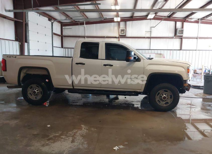 Photo 14 of 2015 Gmc Sierra 2500HD (VIN 1GT22XEGXFZ527890)