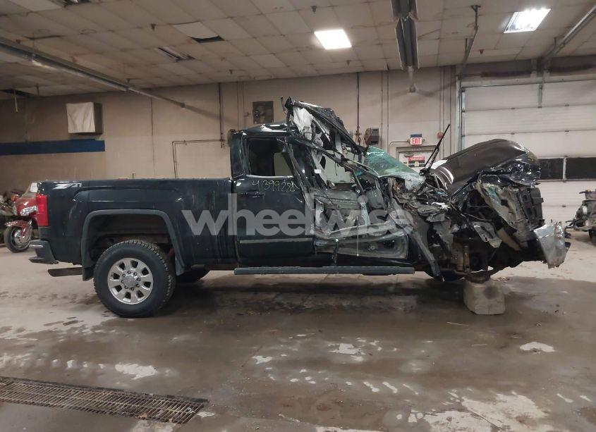 Photo 14 of 2015 Gmc Sierra 2500HD SLE (VIN 1GT22YEG4FZ142489)