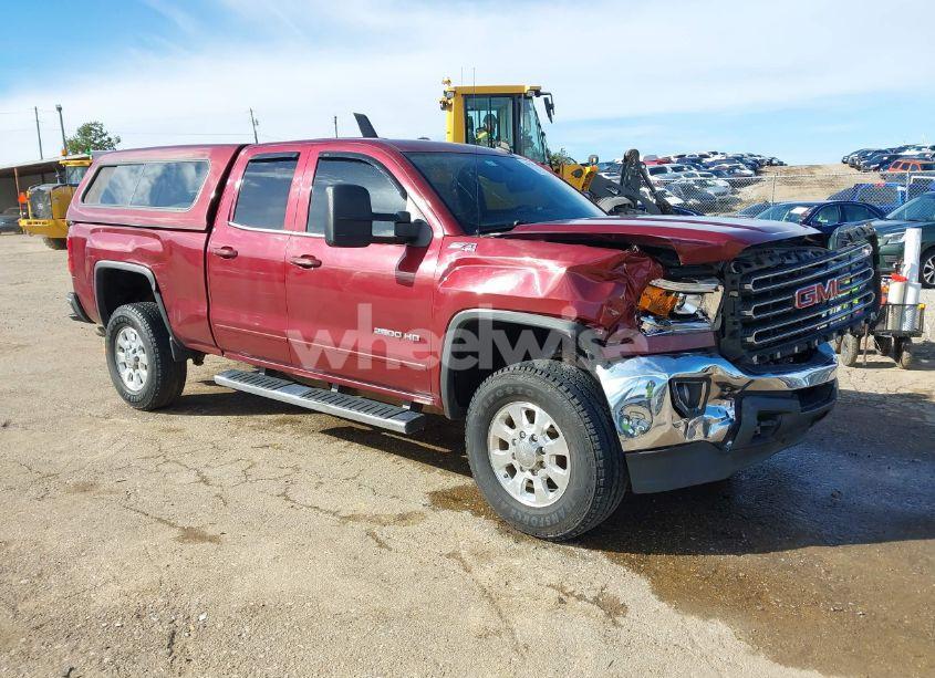 2015 Gmc Sierra 2500HD SLE (VIN 1GT22YEG6FZ138198) main photo