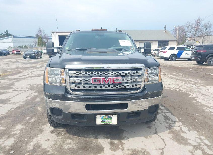 Photo 12 of 2011 Gmc Sierra 2500HD WORK TRUCK (VIN 1GT22ZC82BZ459036)