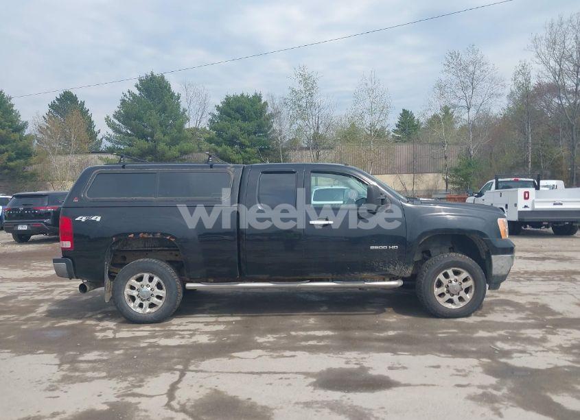 Photo 13 of 2011 Gmc Sierra 2500HD WORK TRUCK (VIN 1GT22ZC82BZ459036)