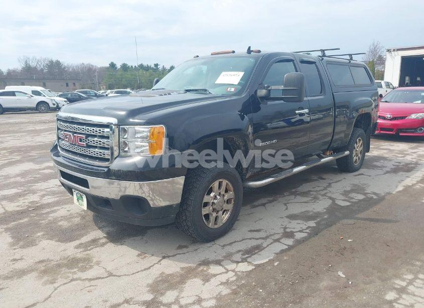 Photo 2 of 2011 Gmc Sierra 2500HD WORK TRUCK (VIN 1GT22ZC82BZ459036)