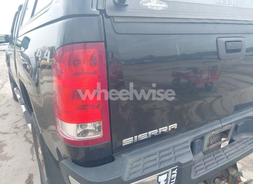 Photo 6 of 2011 Gmc Sierra 2500HD WORK TRUCK (VIN 1GT22ZC82BZ459036)