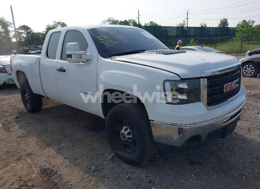 2011 Gmc Sierra 2500HD WORK TRUCK (VIN 1GT22ZCG5BZ281260) main photo