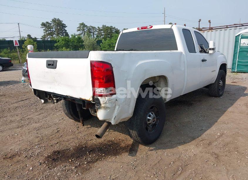 Photo 4 of 2011 Gmc Sierra 2500HD WORK TRUCK (VIN 1GT22ZCG5BZ281260)