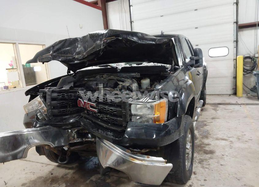 Photo 12 of 2011 Gmc Sierra 2500HD WORK TRUCK (VIN 1GT22ZCG8BZ414013)