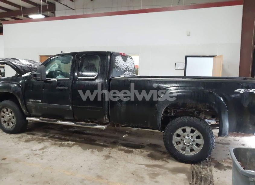 Photo 14 of 2011 Gmc Sierra 2500HD WORK TRUCK (VIN 1GT22ZCG8BZ414013)