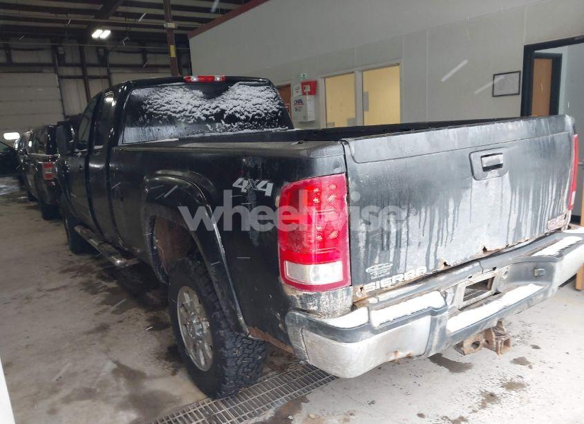 Photo 3 of 2011 Gmc Sierra 2500HD WORK TRUCK (VIN 1GT22ZCG8BZ414013)