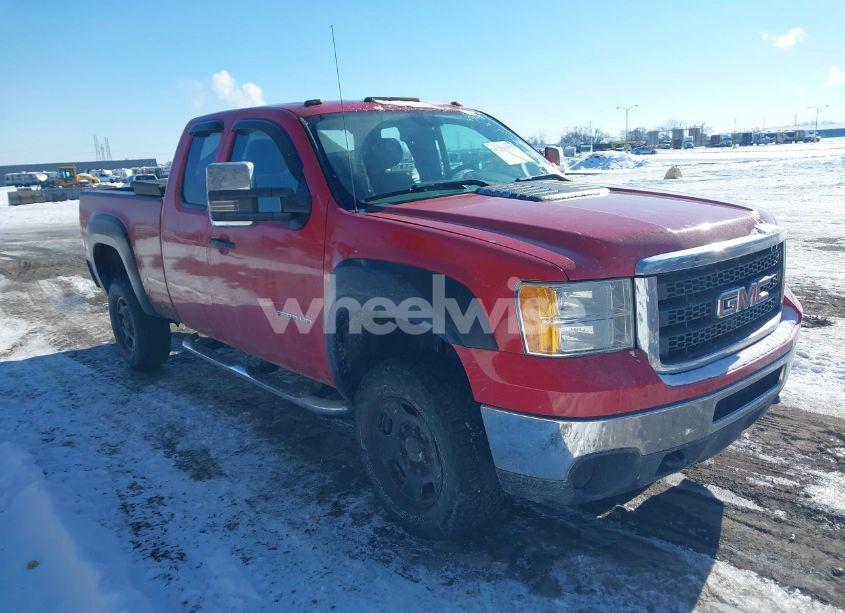 2013 Gmc Sierra 2500HD WORK TRUCK (VIN 1GT22ZCG8DZ129590) main photo