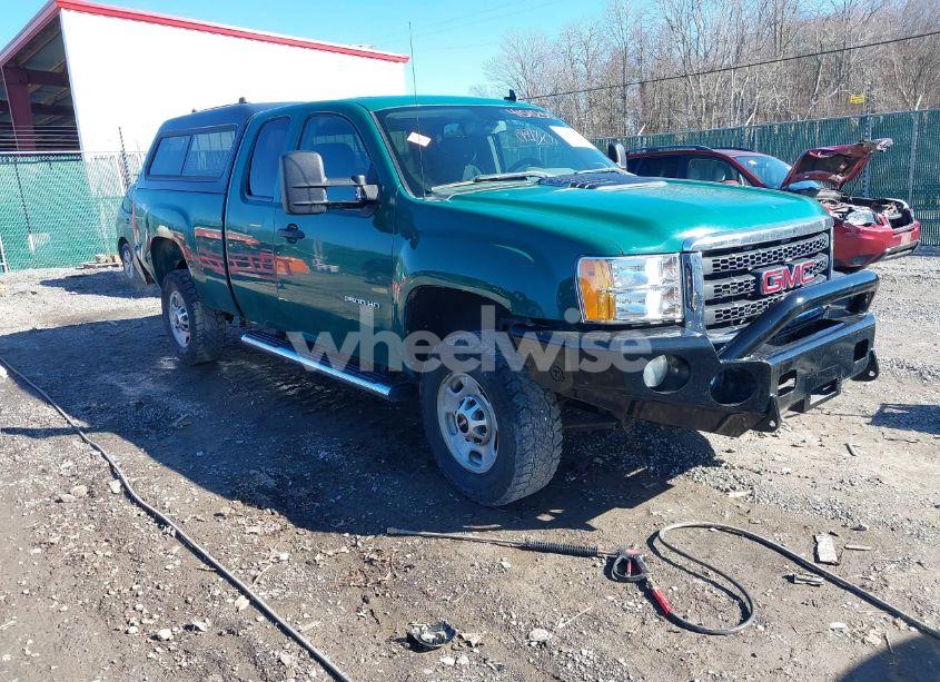 2013 Gmc Sierra 2500HD WORK TRUCK (VIN 1GT22ZCGXDZ253781) main photo