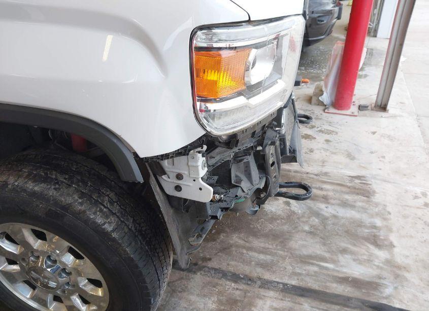 Photo 20 of 2015 Gmc Sierra 2500HD SLT (VIN 1GT22ZE8XFZ140826)