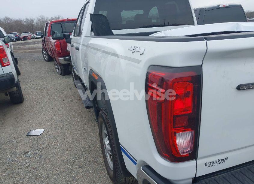 Photo 3 of 2020 Gmc Sierra 2500HD (VIN 1GT29LE79LF218302)