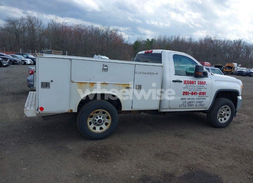 Photo 13 of 2016 Gmc Sierra 3500HD (VIN 1GT31VCG9GZ221182)