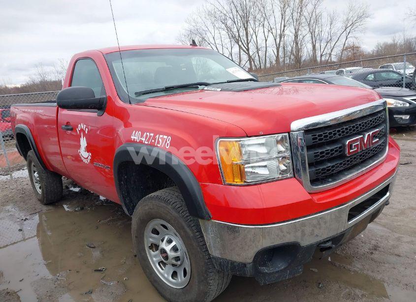 2014 Gmc Sierra 3500HD WORK TRUCK (VIN 1GT322CG3EF129897) main photo