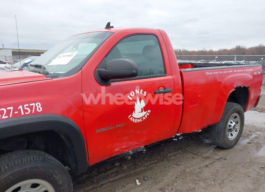 Photo 11 of 2014 Gmc Sierra 3500HD WORK TRUCK (VIN 1GT322CG3EF129897)