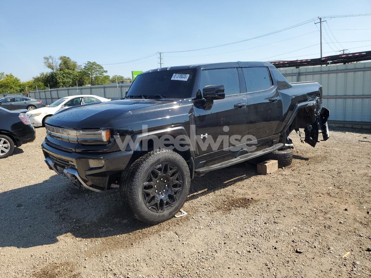 2025 GMC HUMMER PICKUP 2X (VIN 1GT40BDD6SU118169) main photo