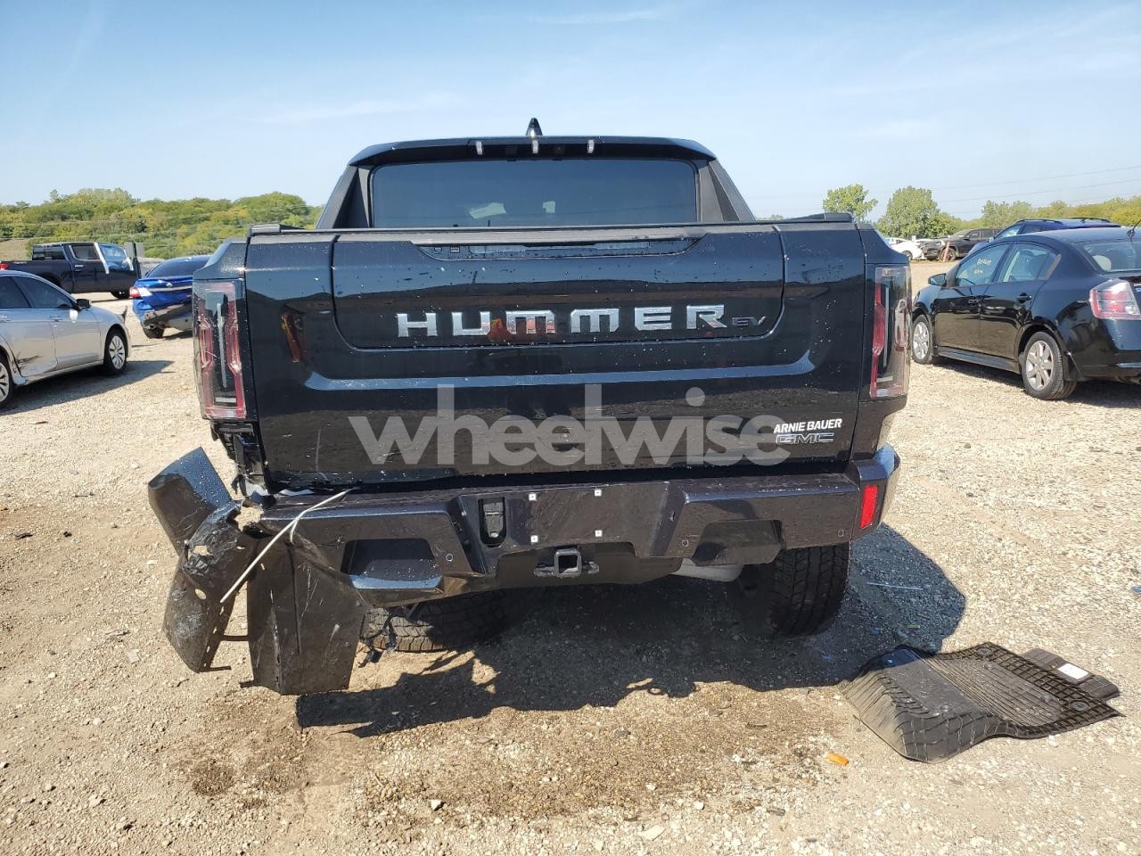 Photo 6 of 2025 GMC HUMMER PICKUP 2X (VIN 1GT40BDD6SU118169)