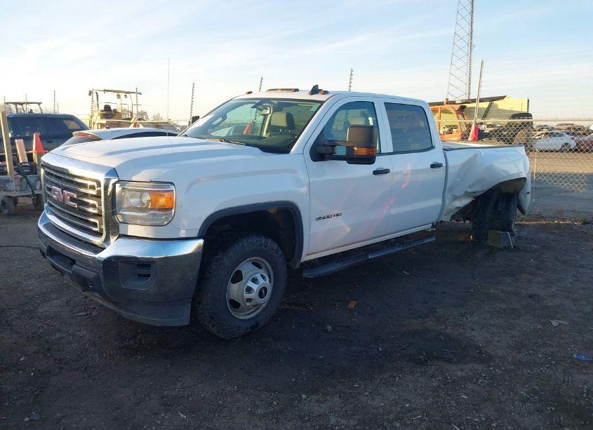 Photo 2 of 2016 Gmc Sierra 3500HD (VIN 1GT41VC85GF156992)