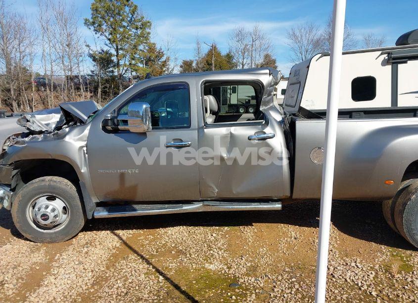 Photo 14 of 2012 Gmc Sierra 3500HD WORK TRUCK (VIN 1GT422C85CF191442)
