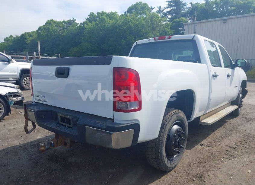 Photo 4 of 2014 Gmc Sierra 3500HD WORK TRUCK (VIN 1GT422CG0EF159377)