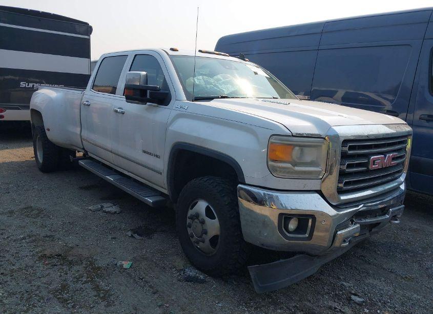 2015 Gmc Sierra 3500HD SLT (VIN 1GT423E84FF667929) main photo