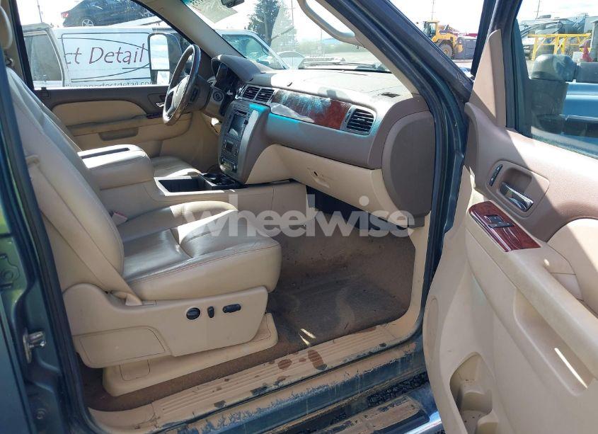 Photo 5 of 2011 Gmc Sierra 3500HD SLT (VIN 1GT424C80BF144474)