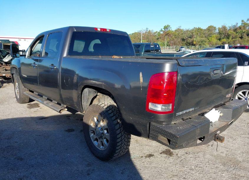 Photo 3 of 2011 Gmc Sierra 3500HD SLT (VIN 1GT424C88BF201939)
