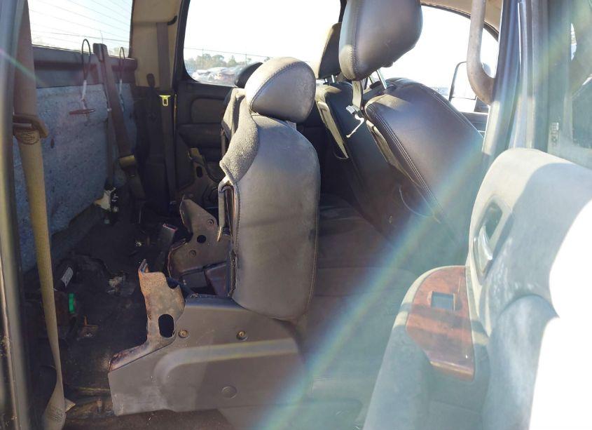 Photo 8 of 2011 Gmc Sierra 3500HD SLT (VIN 1GT424C88BF201939)