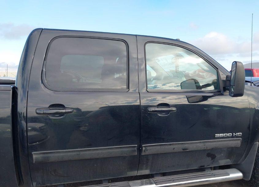 Photo 13 of 2012 Gmc Sierra 3500HD SLT (VIN 1GT424C8XCF181629)