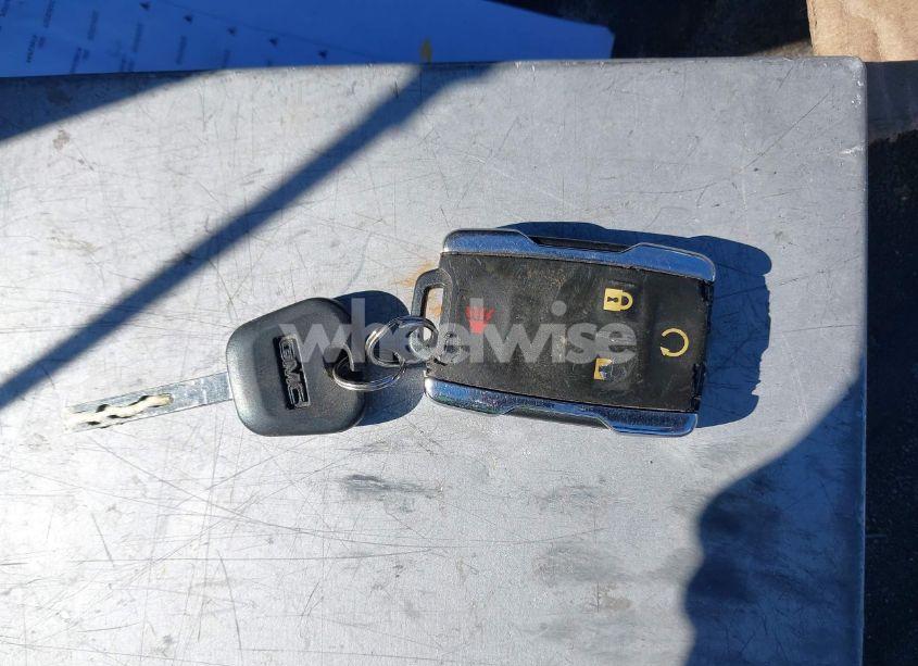 Photo 11 of 2015 Gmc Sierra 3500HD DENALI (VIN 1GT424E80FF656058)