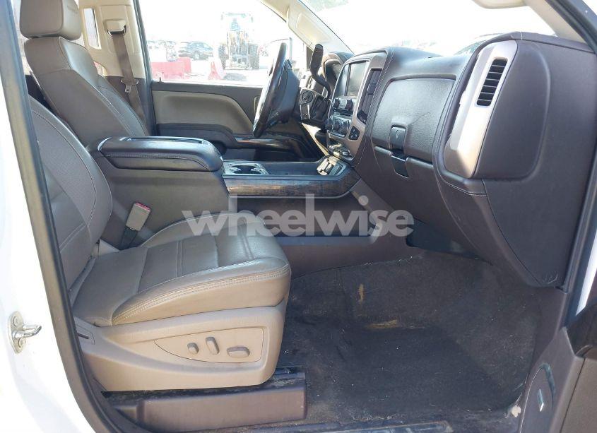 Photo 5 of 2015 Gmc Sierra 3500HD DENALI (VIN 1GT424E80FF656058)