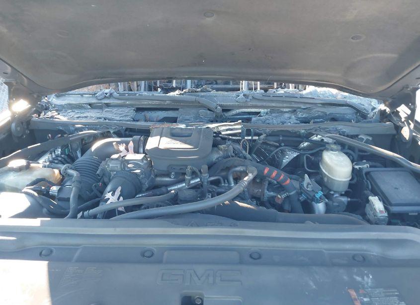 Photo 10 of 2015 Gmc Sierra 3500HD DENALI (VIN 1GT424E81FF606009)