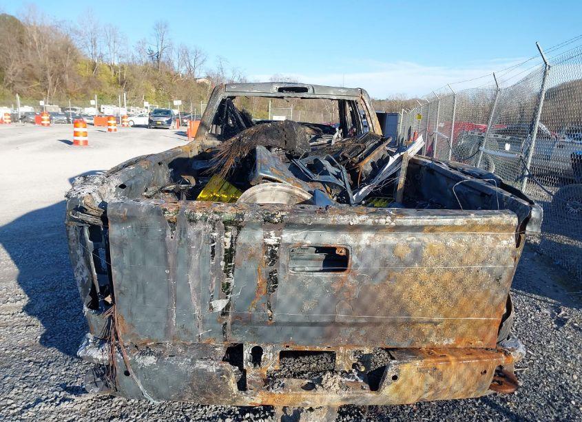 Photo 8 of 2015 Gmc Sierra 3500HD DENALI (VIN 1GT424E81FF606009)