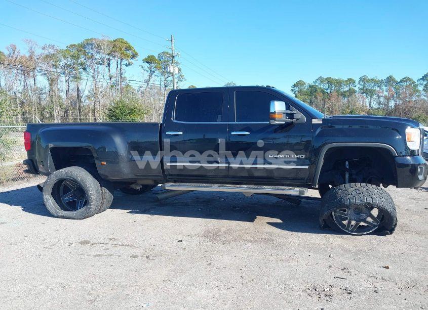 Photo 13 of 2015 Gmc Sierra 3500HD DENALI (VIN 1GT424E82FF613969)