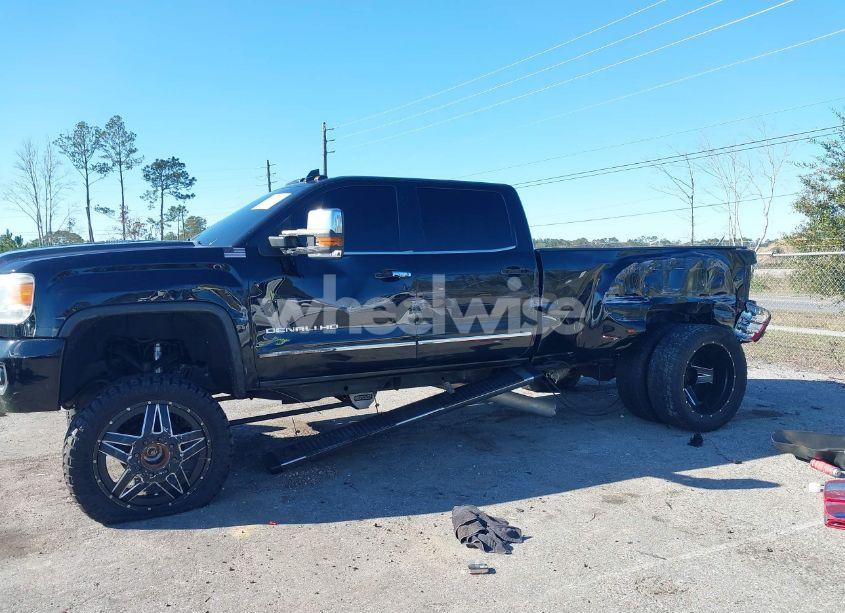 Photo 14 of 2015 Gmc Sierra 3500HD DENALI (VIN 1GT424E82FF613969)