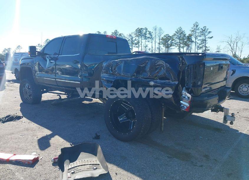 Photo 3 of 2015 Gmc Sierra 3500HD DENALI (VIN 1GT424E82FF613969)