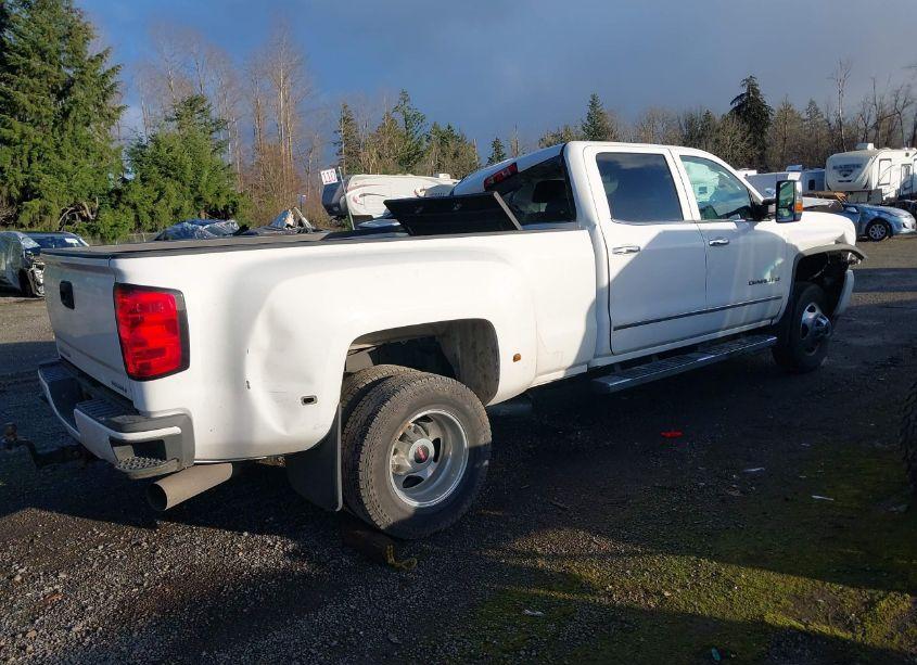 Photo 4 of 2015 Gmc Sierra 3500HD DENALI (VIN 1GT424E86FF615143)