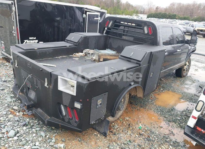 Photo 4 of 2015 Gmc Sierra 3500HD DENALI (VIN 1GT424E89FF156447)