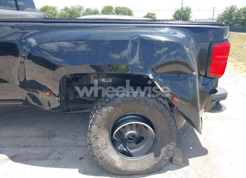 Photo 11 of 2015 Gmc Sierra 3500HD DENALI (VIN 1GT424E89FF661081)