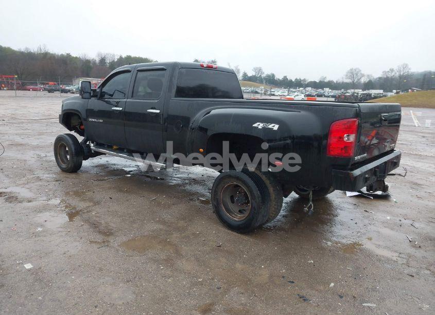 Photo 3 of 2012 Gmc Sierra 3500HD DENALI (VIN 1GT426C8XCF180900)