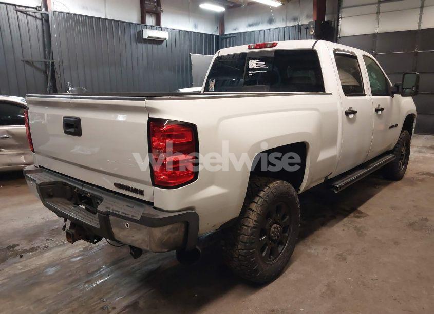 Photo 4 of 2013 Gmc Sierra 3500HD DENALI (VIN 1GT426E86DF110423)