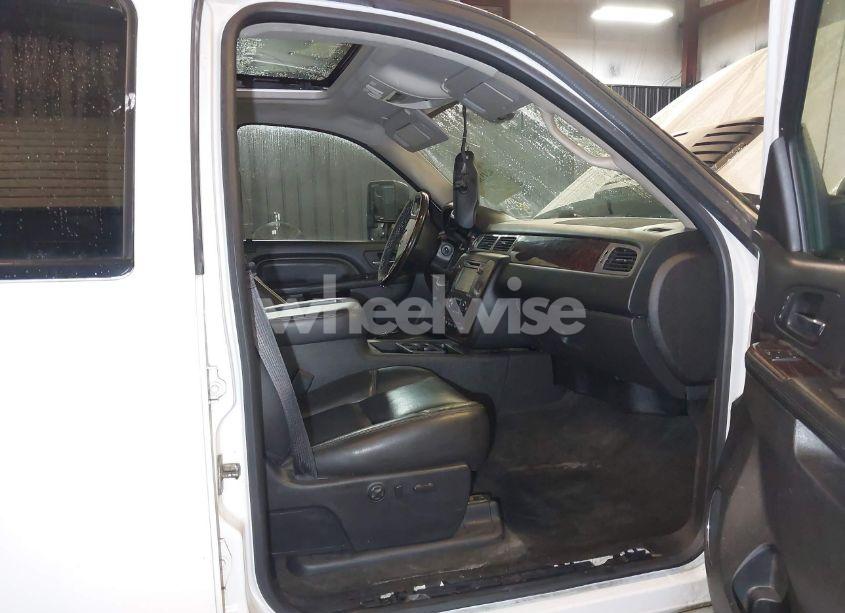 Photo 7 of 2013 Gmc Sierra 3500HD DENALI (VIN 1GT426E86DF110423)