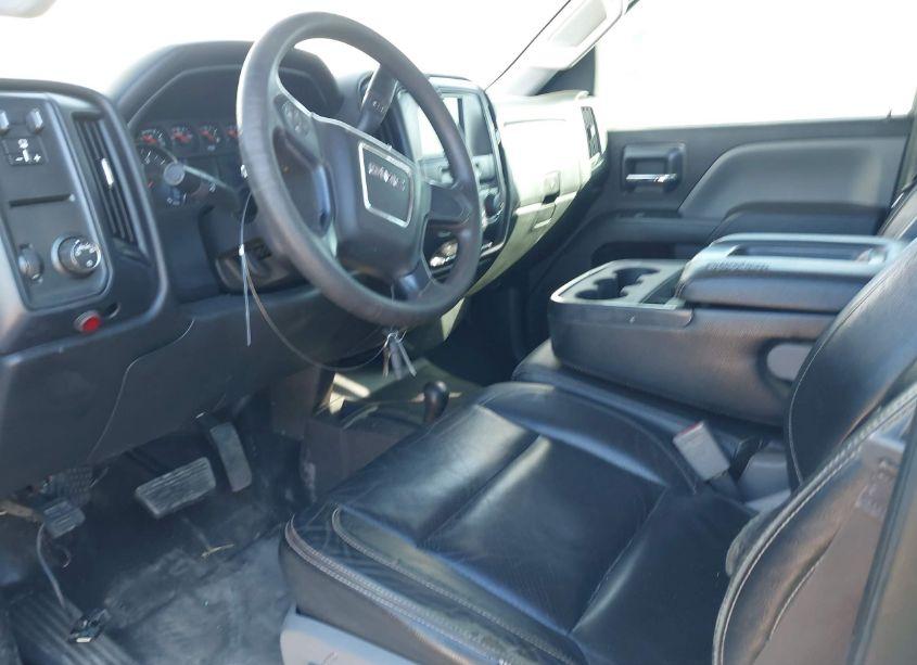 Photo 7 of 2017 Gmc Sierra 3500HD (VIN 1GT42VCY9HF153740)