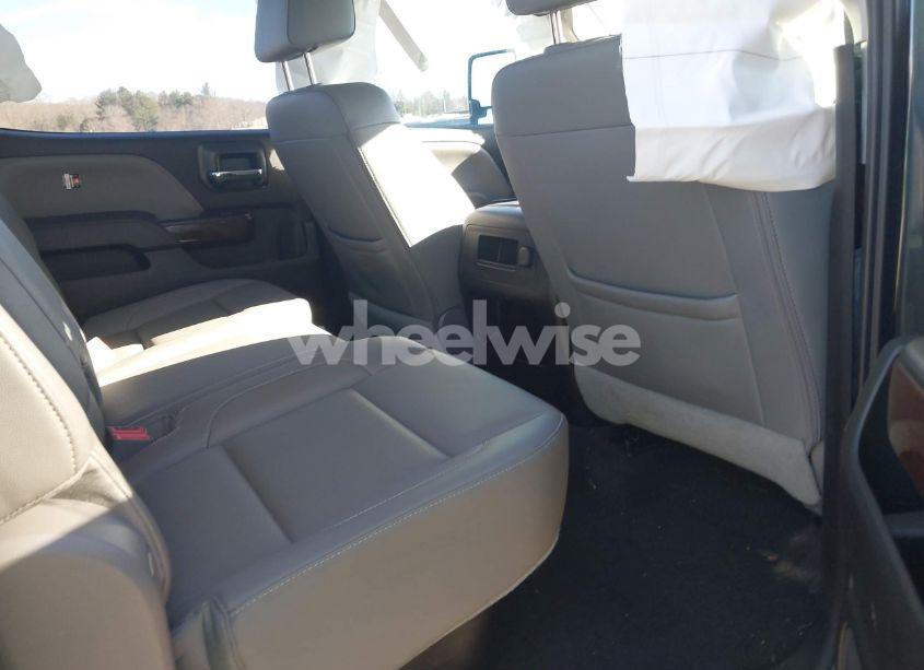 Photo 8 of 2017 Gmc Sierra 3500HD SLT (VIN 1GT42XEY3HF133282)