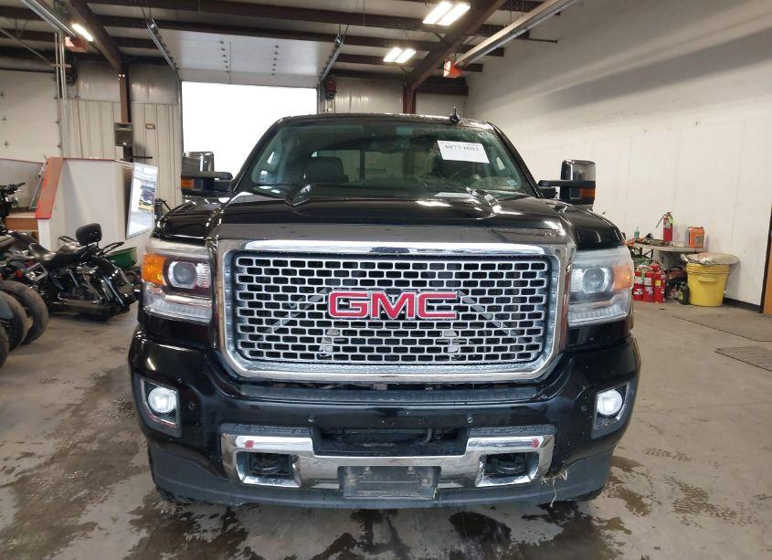Photo 12 of 2016 Gmc Sierra 3500HD DENALI (VIN 1GT42YE80GF106383)