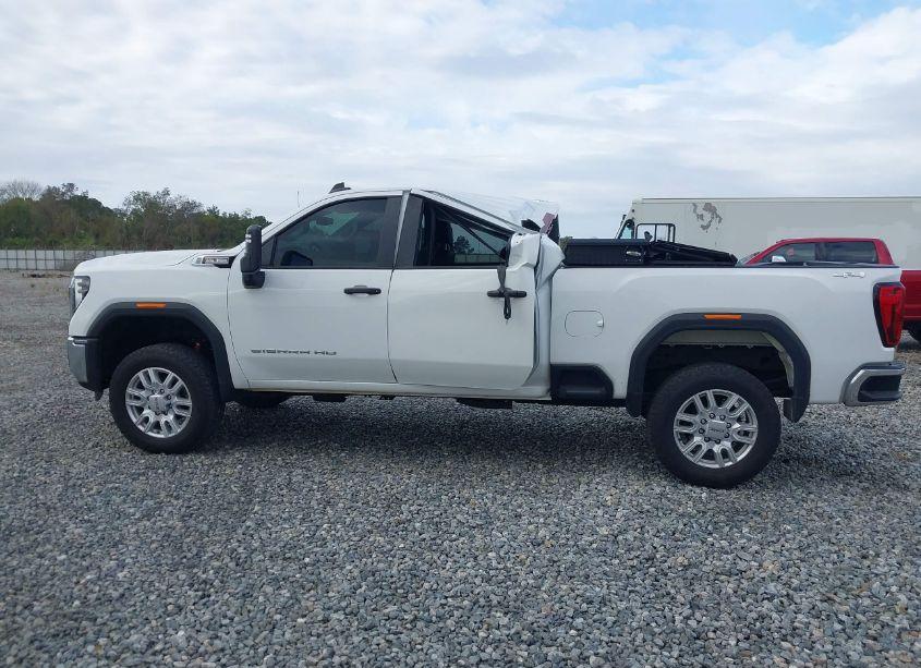 Photo 16 of 2024 Gmc Sierra 2500HD 4WD STANDARD BED PRO (VIN 1GT49LE76RF387839)