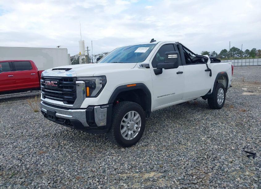 Photo 2 of 2024 Gmc Sierra 2500HD 4WD STANDARD BED PRO (VIN 1GT49LE76RF387839)